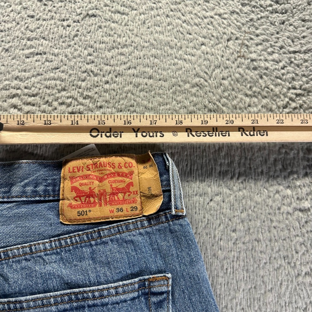 Levi's 501 Jeans Mens 36x29 Blue Cotton Denim Straight Leg Baggy Faded Workwear - Picture 7 of 10